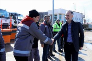 İnegöl Belediye Başkanı Alper Taban, 1 Mayıs Emek ve Dayanışma