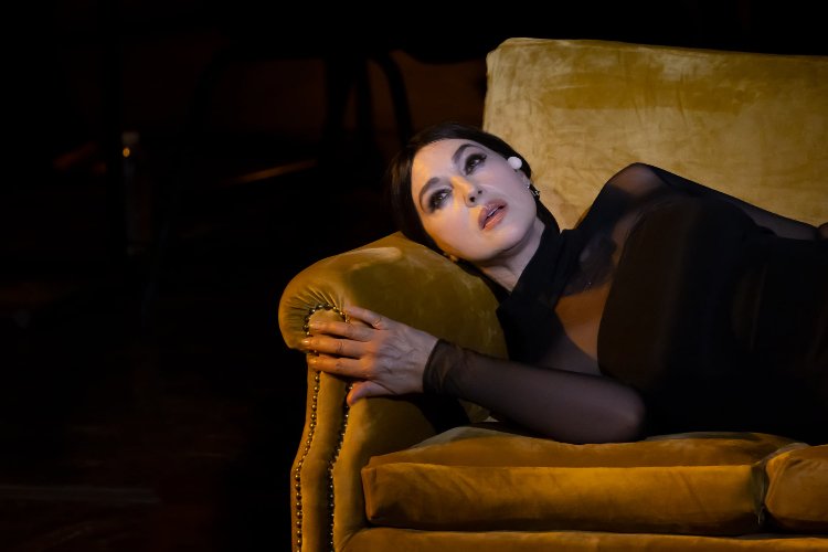 Dünyaca ünlü yıldız Monica Bellucci, Tom Volf’un yazıp yönettiği ve