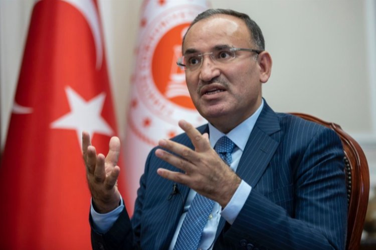 Adalet Bakanı Bekir Bozdağ, CHP Genel Başkanı Kemal Kılıçdaroğlu’nun Türkiye’nin