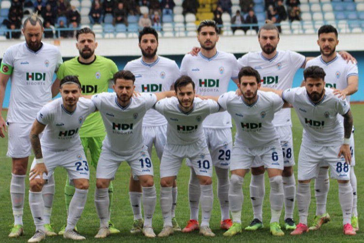 TFF 2. Lig Beyaz Grup'ta mücade eden Pazarspor, 2021-2022 sezonunun