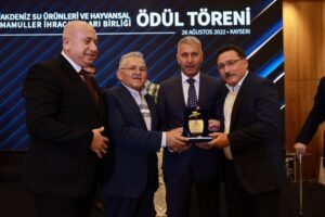 Mehmet UZEL (KAYSERİ İGFA) Kayseri’deki bir otelde, saygı duruşu ve