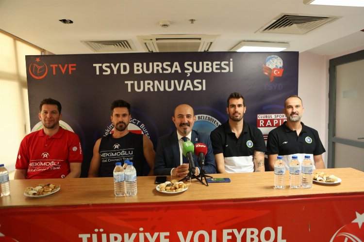 BURSA (İGFA) - 2022-2023 voleybol sezonu öncesinde ekiplerin eksiklerini görme