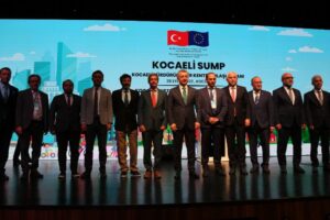 KOCAELİ (İGFA) - Kocaeli Büyükşehir Belediyesi Sürdürülebilir Kentsel Ulaşım Planı