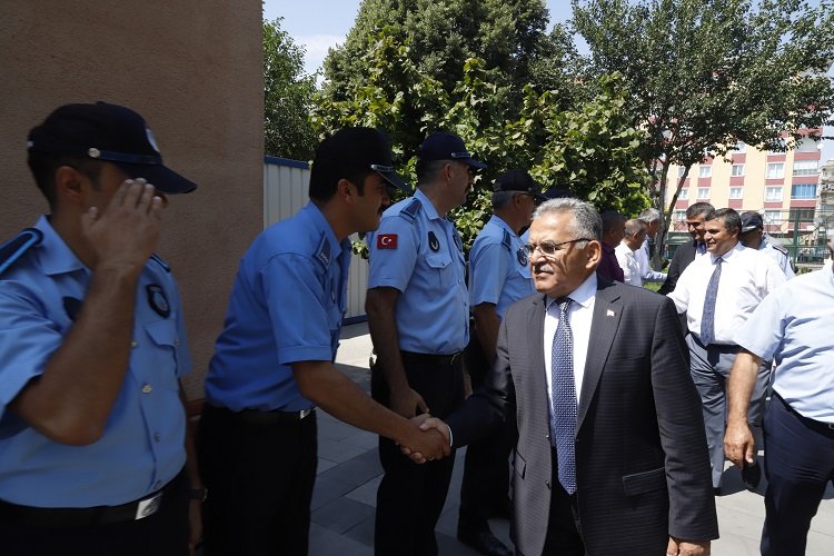 Mehmet UZEL (KAYSERİ İGFA) Kayseri Büyükşehir Belediye Başkanı Dr. Memduh