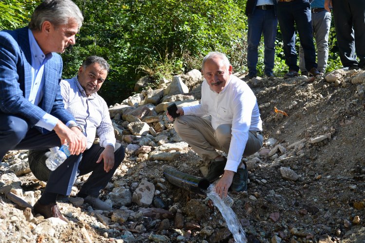 TRABZON (İGFA) - Trabzon Büyükşehir Belediyesi şehrin genelini sağlam altyapı,